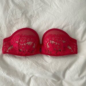 Pink lace bombshell Victoria secret strapless bra